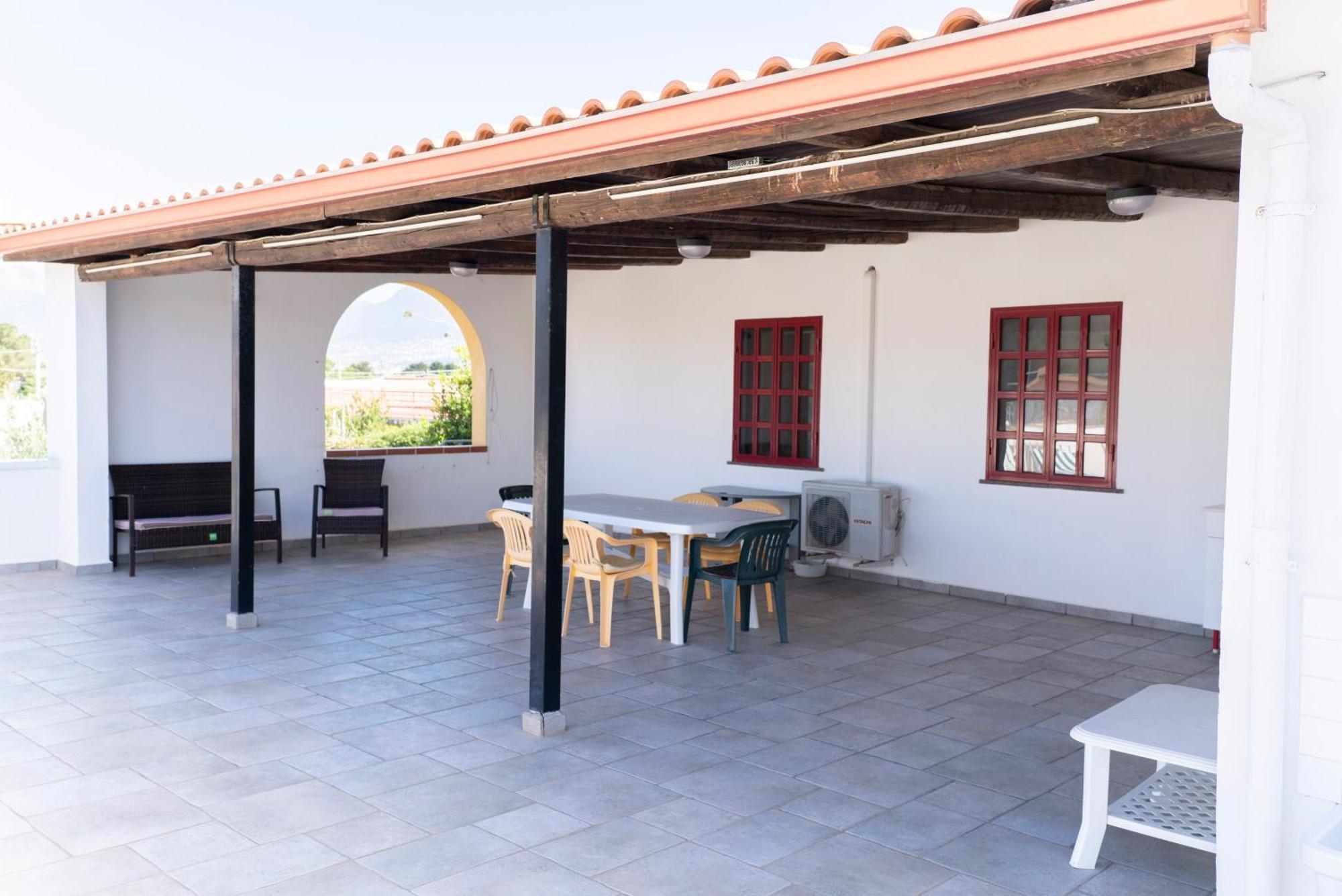Villa Claudia E Simone كاريني الغرفة الصورة